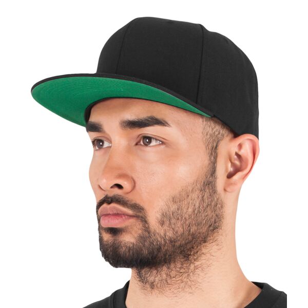 Flexfit Classic Snapback Cap Thumbnail